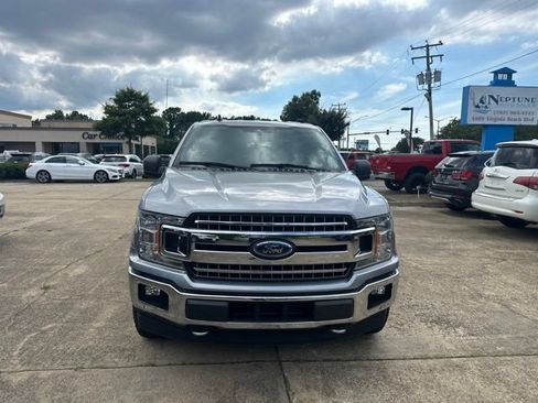 Used 2020 Ford F150 XLT w/ Equipment Group 302A Luxury AWD/4WD image 2