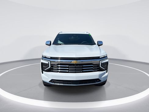 New 2026 Chevrolet Tahoe Premier w/ Sun And Tow Package AWD/4WD image 3