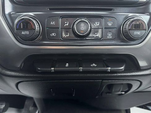 Used 2017 Chevrolet Silverado 1500 LT w/ All Star Edition AWD/4WD image 32