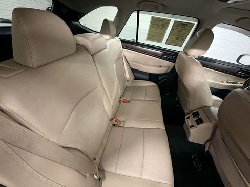 Used 2018 Subaru Outback 2.5i Limited image 27