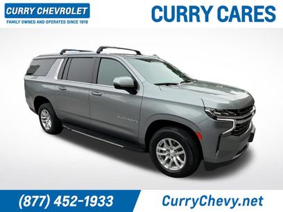 Used 2023 Chevrolet Suburban LT w/ Luxury Package