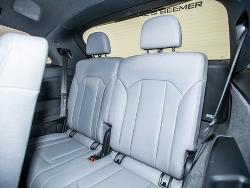 Used 2024 Audi SQ7 Prestige image 40