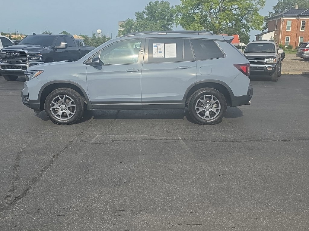 Used 2024 Honda Passport TrailSport image 4