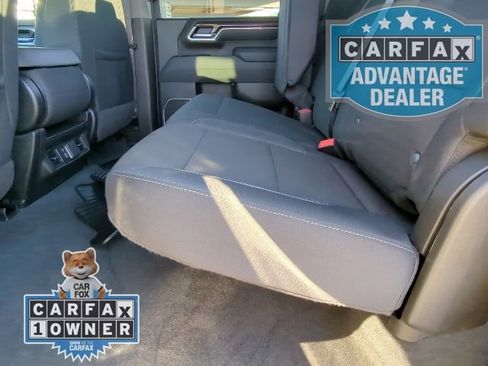 Used 2025 Chevrolet Silverado 2500 LT w/ Convenience Package image 19