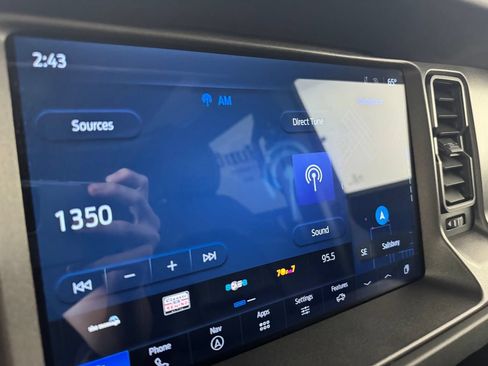 Used 2025 Ford Bronco Badlands AWD/4WD image 17
