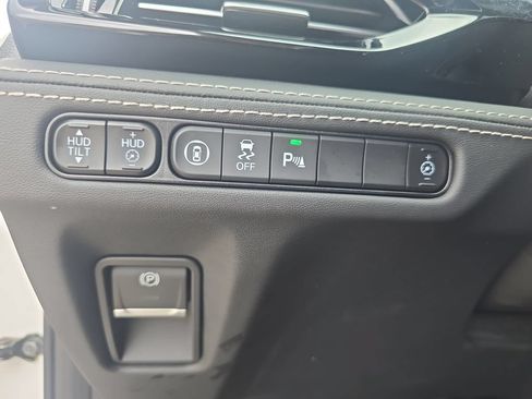 Used 2023 Acura MDX SH-AWD w/ Advance Package image 24