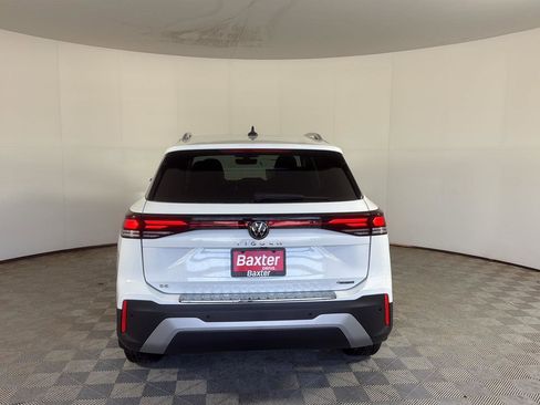 New 2026 Volkswagen Tiguan SE AWD/4WD image 7