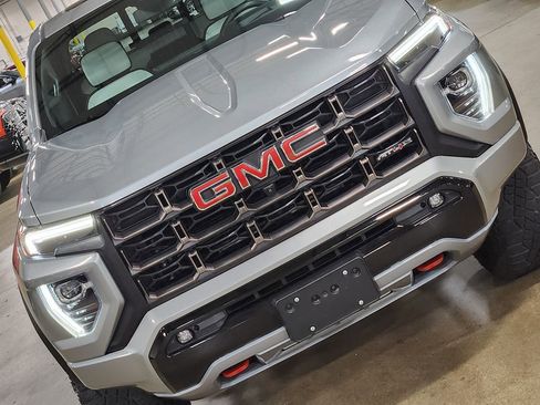 Used 2023 GMC Canyon AT4X image 19