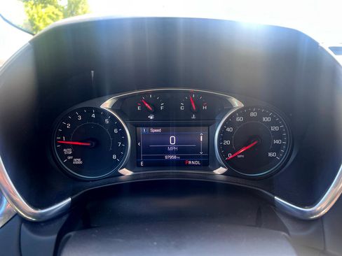 Used 2019 Chevrolet Equinox LT image 19