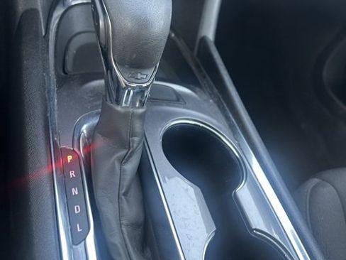 Used 2023 Chevrolet Malibu LT image 12