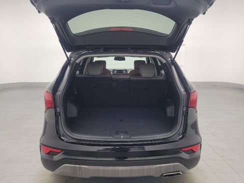 Used 2018 Hyundai Santa Fe Sport w/ 2.4L Value Package 02 FWD image 29