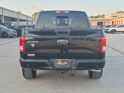 Used 2017 Ford F150 XLT w/ Equipment Group 302A Luxury RWD image 5