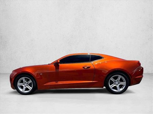 Certified 2024 Chevrolet Camaro LT RWD image 6