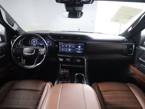 Used 2023 GMC Sierra 1500 Denali Ultimate image 11