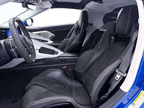 Used 2020 Chevrolet Corvette Stingray Premium Cpe w/ 3LT Preferred Equipment Group RWD image 36