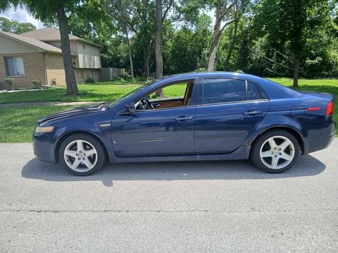 Used 2005 Acura TL FWD image 2