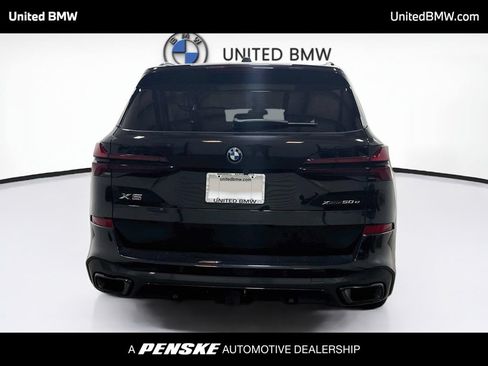 Used 2025 BMW X5 xDrive50e w/ M Sport Package AWD/4WD image 6