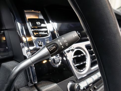 Used 2011 Rolls-Royce Ghost image 16