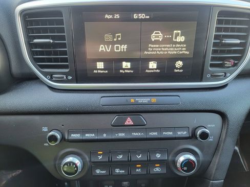 Used 2022 Kia Sportage LX FWD image 17