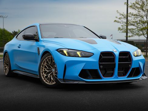 Used 2025 BMW M4 CS AWD/4WD image 1