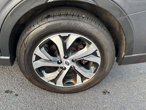 Used 2022 Subaru Outback Touring XT image 32