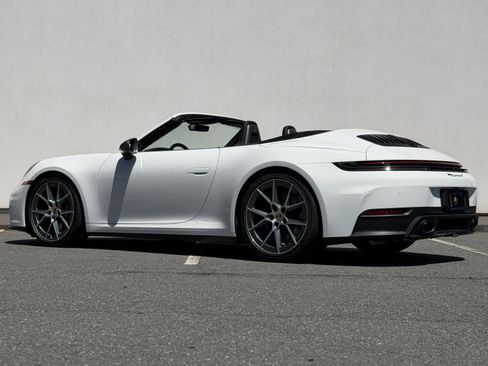 Used 2026 Porsche 911 Carrera T RWD image 6