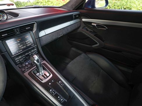 Used 2015 Porsche 911 GT3 image 28