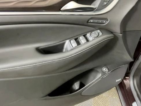 Used 2023 Buick Enclave Avenir w/ Trailering Package, 5000 lbs. AWD/4WD image 18