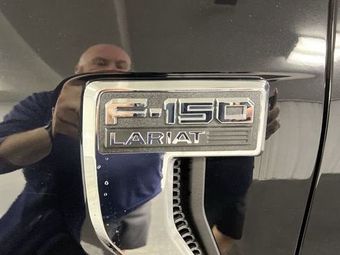 Used 2023 Ford F150 Lariat w/ Trailer Tow Package image 32