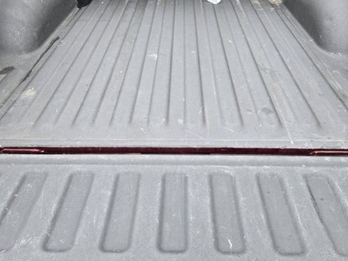 Used 2019 RAM 1500 Laramie image 6