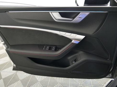 Used 2022 Audi RS 7 Sportback AWD/4WD image 11