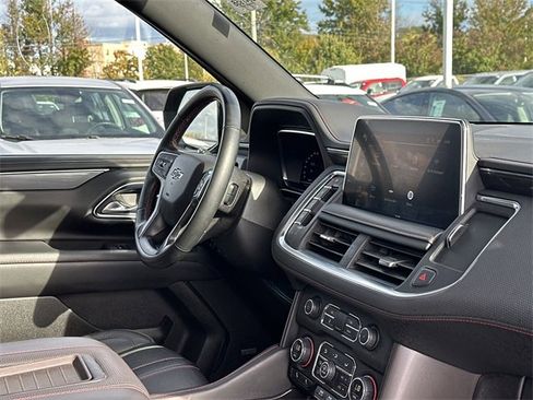 Used 2023 Chevrolet Suburban RST w/ Sport Performance Package image 32