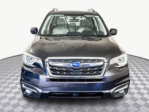 Used 2017 Subaru Forester 2.5i Limited image 2