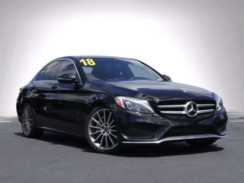 Used 2018 Mercedes-Benz C 300 Sedan image 2