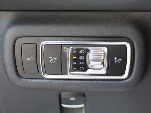 Used 2024 Lincoln Nautilus Reserve w/ Equipment Group 202A AWD/4WD image 19