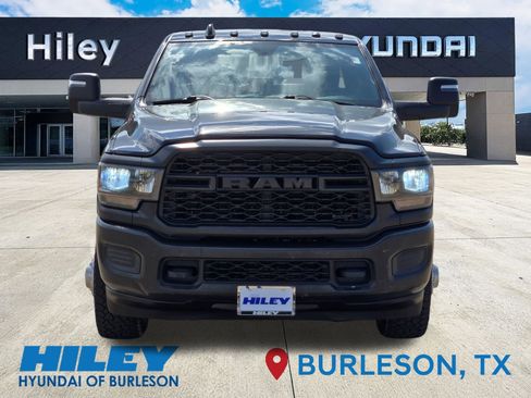 Used 2024 RAM 3500 Tradesman AWD/4WD image 6