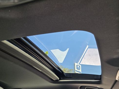 Used 2025 Honda Accord Sport image 19