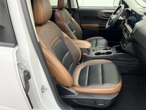 Used 2025 Ford Bronco Sport Outer Banks w/ Outer Banks Tech Package+ AWD/4WD image 35