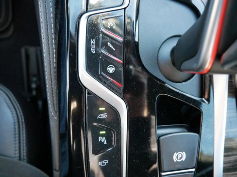 Used 2020 BMW M5 w/ Executive Package image 37