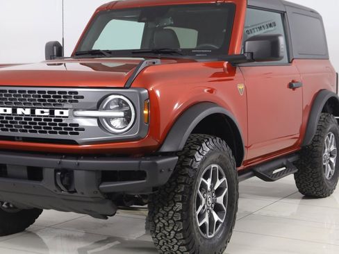 Used 2024 Ford Bronco Badlands image 52