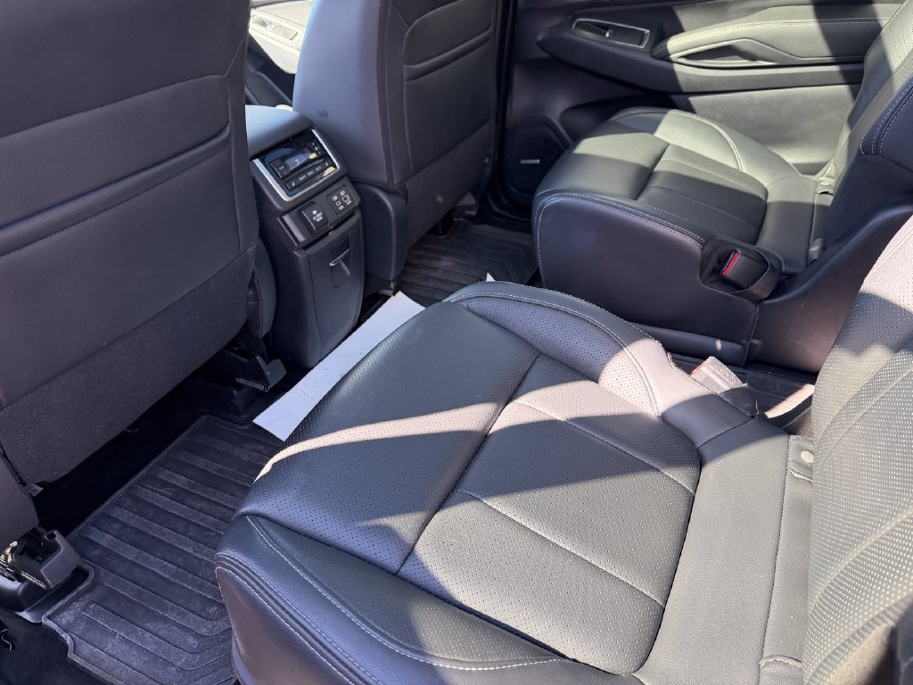 Used 2023 Subaru Ascent Touring AWD/4WD image 10