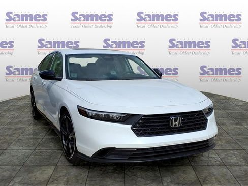 New 2026 Honda Accord SE image 1