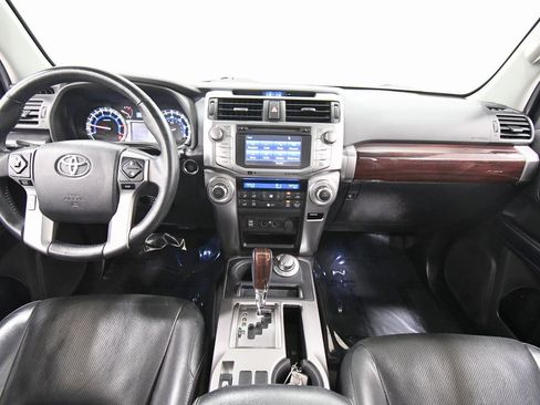 Used 2019 Toyota 4Runner Limited image 3