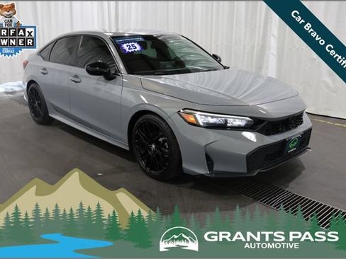 Used 2025 Honda Civic Sport image 1