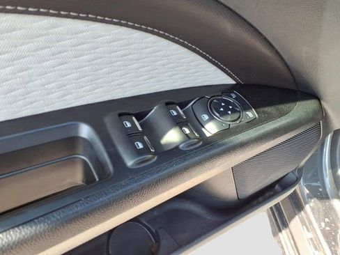 Used 2019 Ford Fusion SE w/ Equipment Group 151A image 26