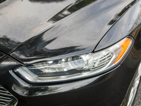 Used 2014 Ford Fusion SE image 7