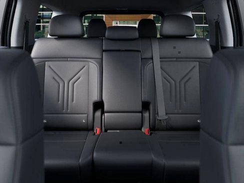 New 2026 Hyundai Santa Fe XRT image 12