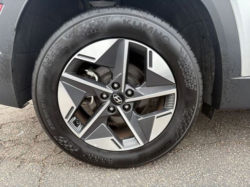 Used 2025 Hyundai Tucson SEL FWD image 33