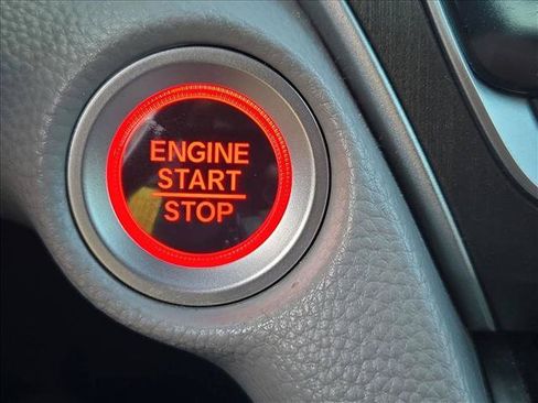 Used 2018 Honda Accord LX image 14