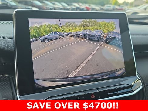 New 2025 Jeep Compass Latitude w/ Sun & Sound Group image 24